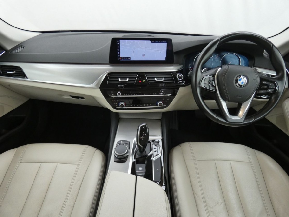 BMW 5 SERIES 3.0 530D SE 4D 261 BHP - 2017 - £13,700