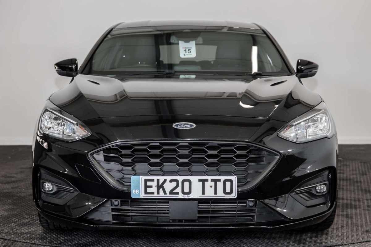 FORD FOCUS 2020 (20) 1.0T ECOBOOST ST-LINE X HATCHBACK 5DR PETROL MANUAL EURO 6 (S/S) (125 PS) - 2020 - £11,750