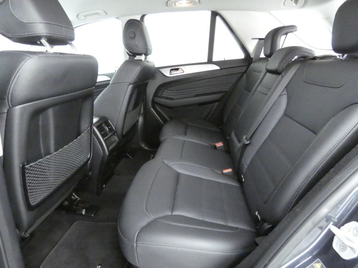 MERCEDES-BENZ GLE-CLASS 3.0 GLE 350 D 4MATIC AMG LINE 5D AUTO 255 BHP - 2016 - £24,990