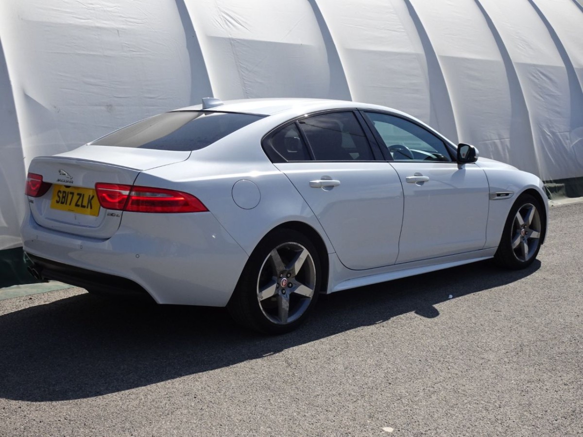 JAGUAR XE 2.0 D R-SPORT 4D 178 BHP - 2017 - £12,990