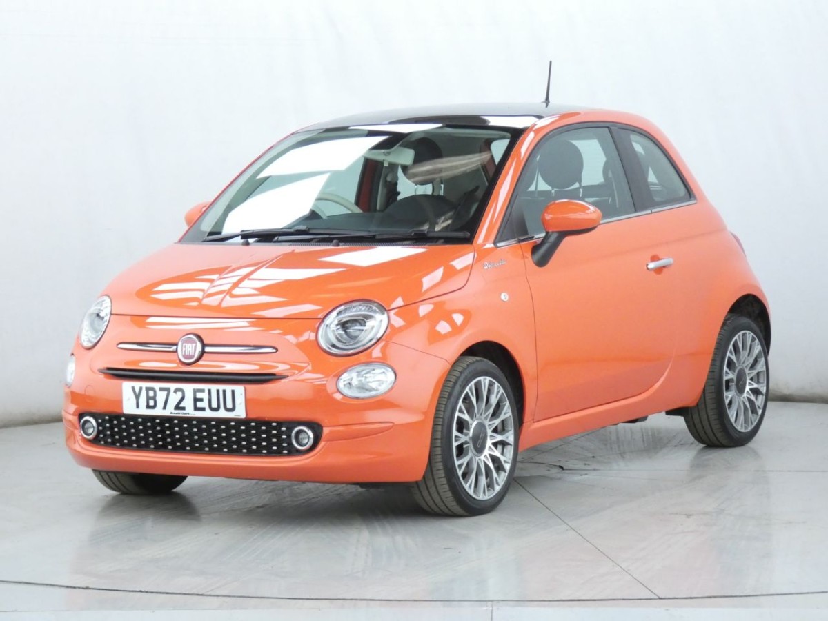 FIAT 500 1.0 DOLCEVITA PLUS MHEV 3D 69 BHP - 2022 - £11,700