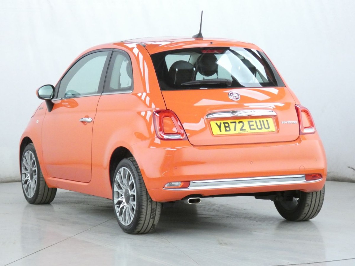 FIAT 500 1.0 DOLCEVITA PLUS MHEV 3D 69 BHP - 2022 - £11,700