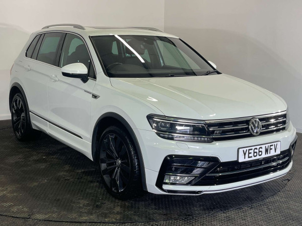 Carworld - VOLKSWAGEN TIGUAN 2016 (66) 2.0 TDI BLUEMOTION TECH R-LINE SUV 5DR DIESEL DSG 4MOTION EURO 6 (S/S) (150