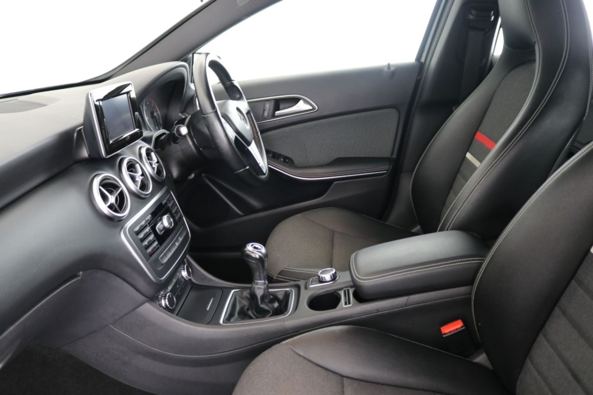 MERCEDES-BENZ A-CLASS 1.5 A180 CDI ECO SE 5D 109 BHP - 2014 - £10,490