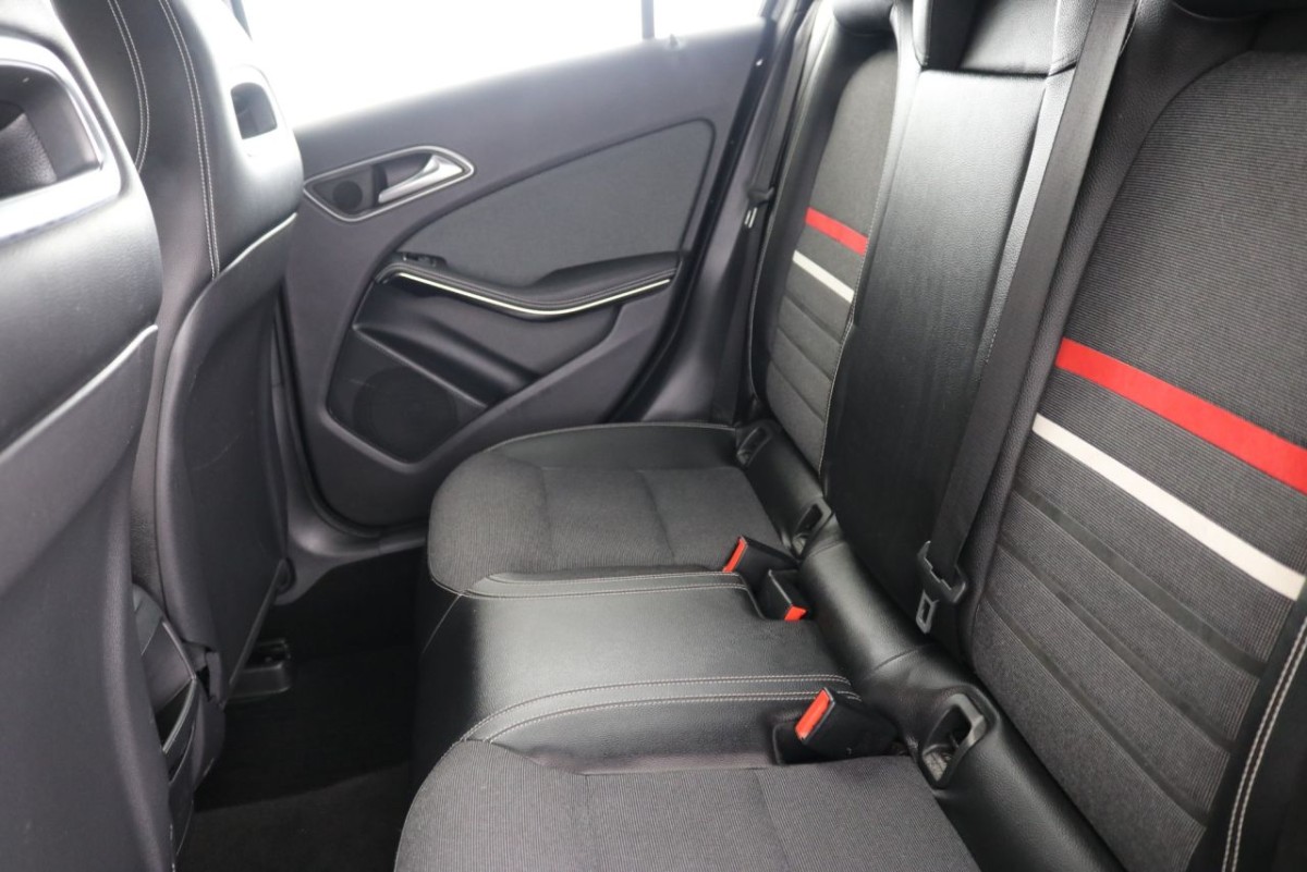 MERCEDES-BENZ A-CLASS 1.5 A180 CDI ECO SE 5D 109 BHP - 2014 - £10,490