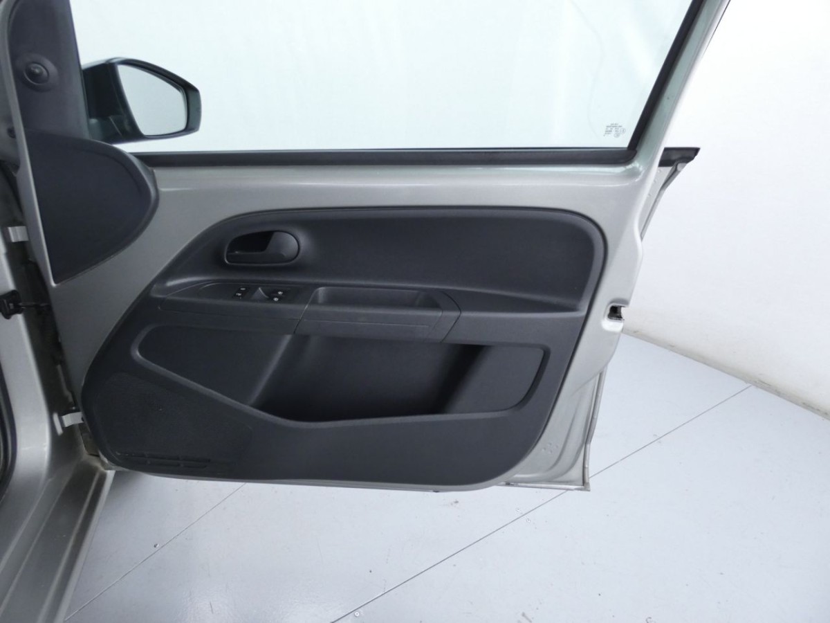 VOLKSWAGEN UP 1.0 TAKE UP 5D 60 BHP - 2019 - £8,700