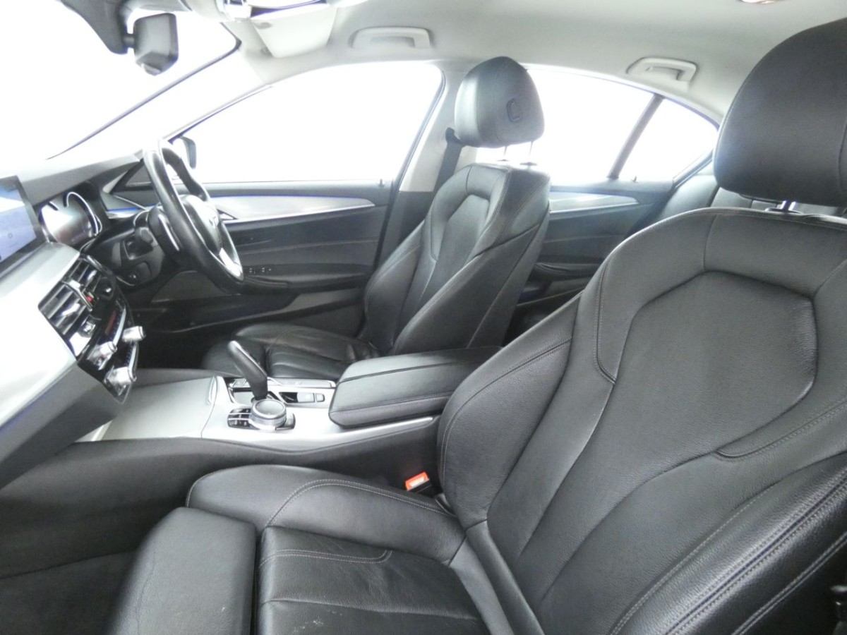 BMW 5 SERIES 2.0 530E SE 4D 249 BHP - 2017 - £13,990