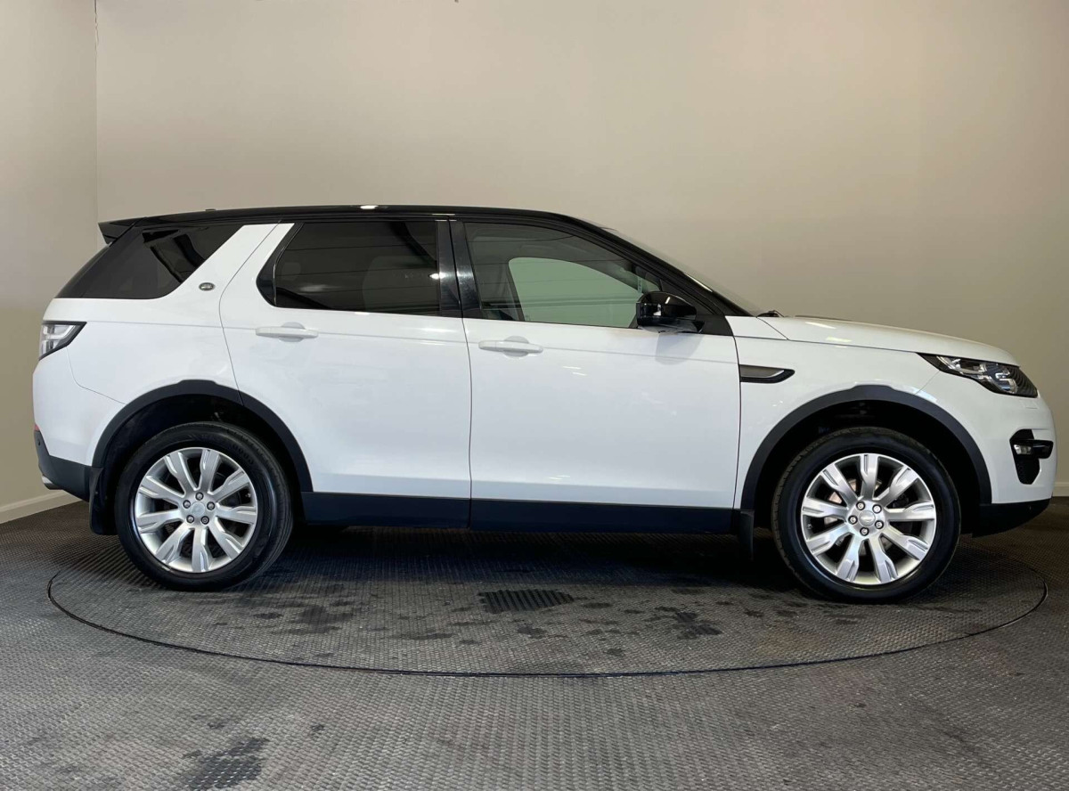 LAND ROVER DISCOVERY SPORT 2015 (65) 2.2 SD4 SE TECH SUV 5DR DIESEL MANUAL 4WD EURO 5 (S/S) (190 PS) - 2015 - £9,700