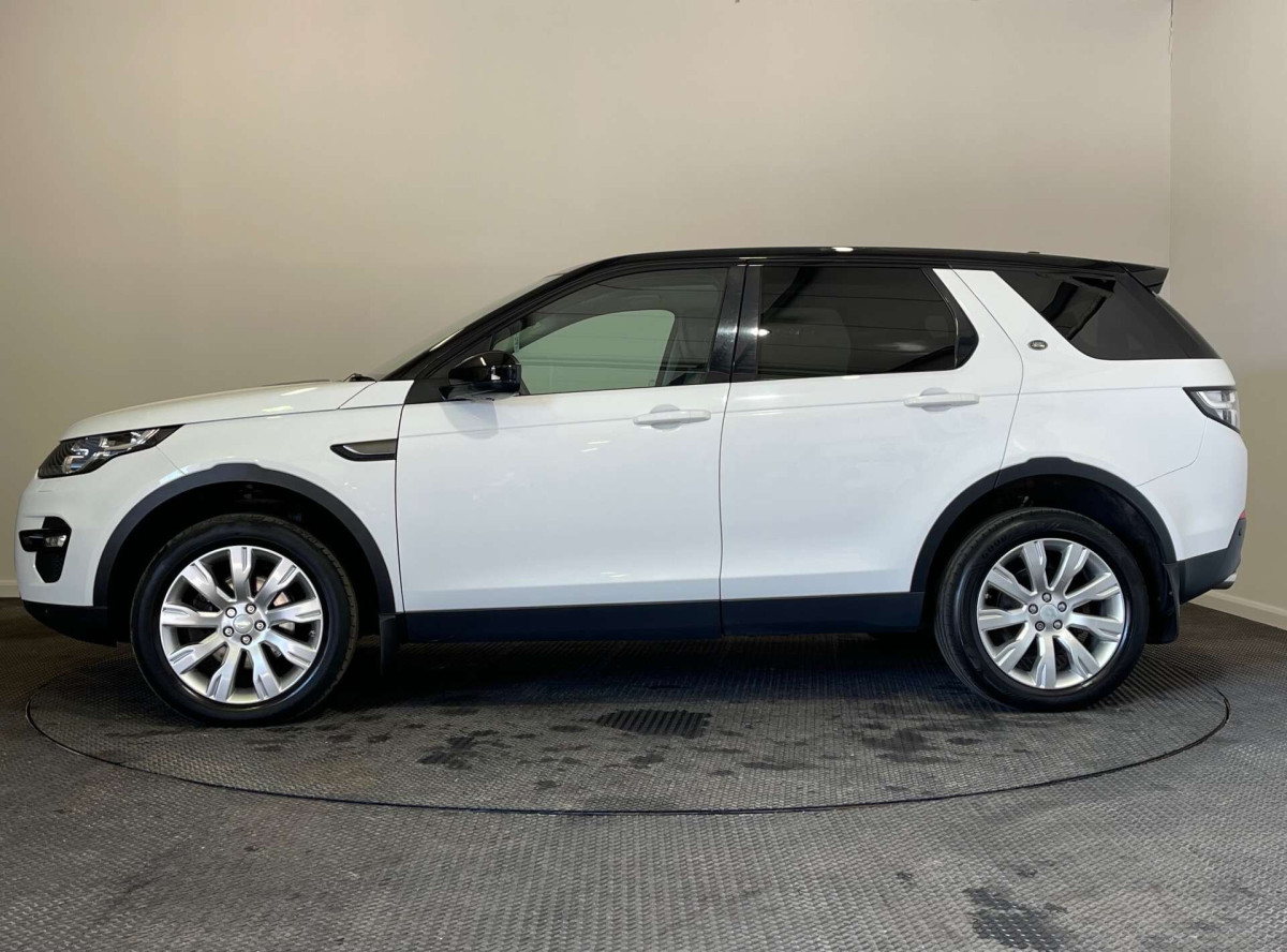 LAND ROVER DISCOVERY SPORT 2015 (65) 2.2 SD4 SE TECH SUV 5DR DIESEL MANUAL 4WD EURO 5 (S/S) (190 PS) - 2015 - £9,700