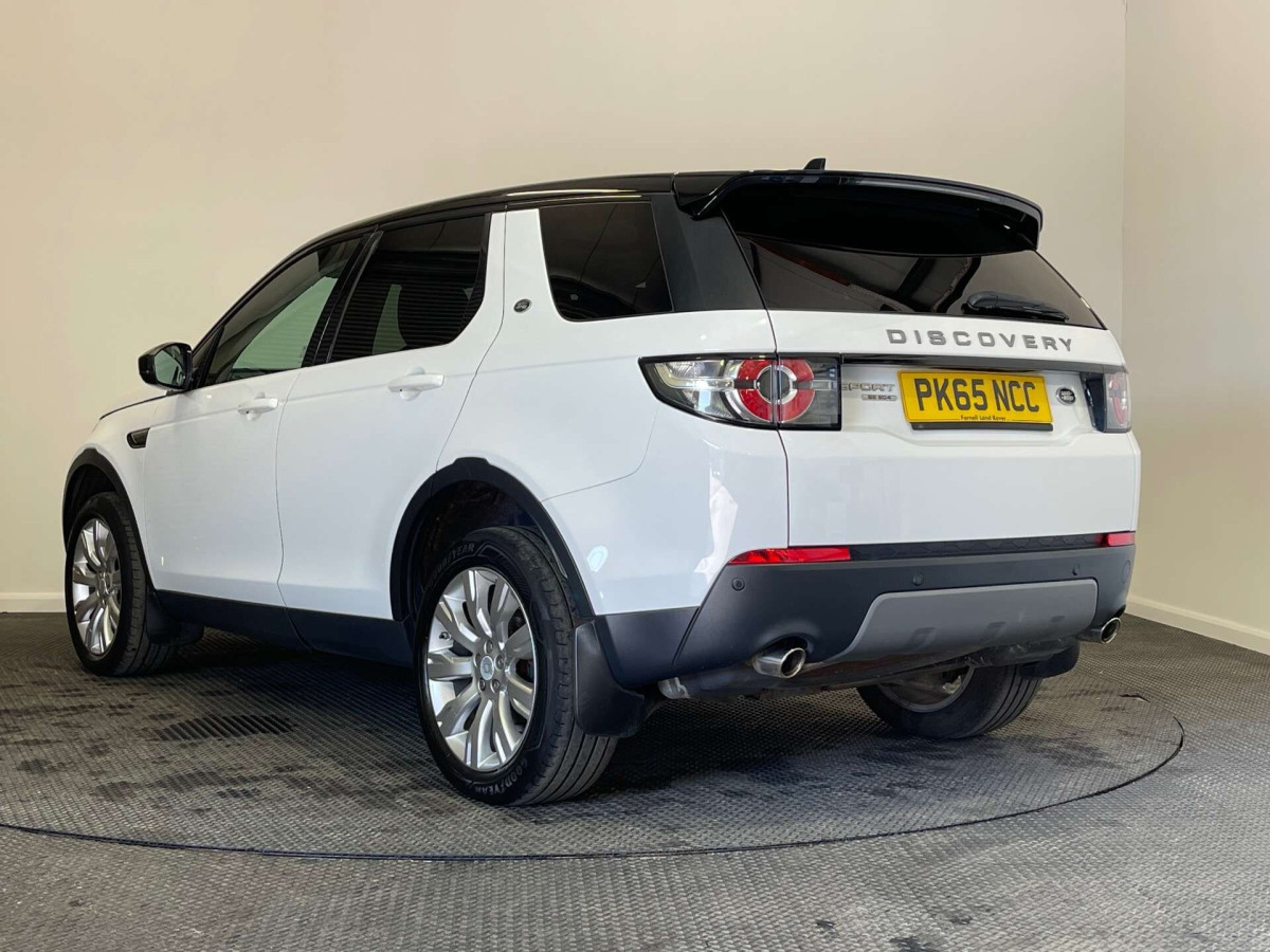 LAND ROVER DISCOVERY SPORT 2015 (65) 2.2 SD4 SE TECH SUV 5DR DIESEL MANUAL 4WD EURO 5 (S/S) (190 PS) - 2015 - £9,700