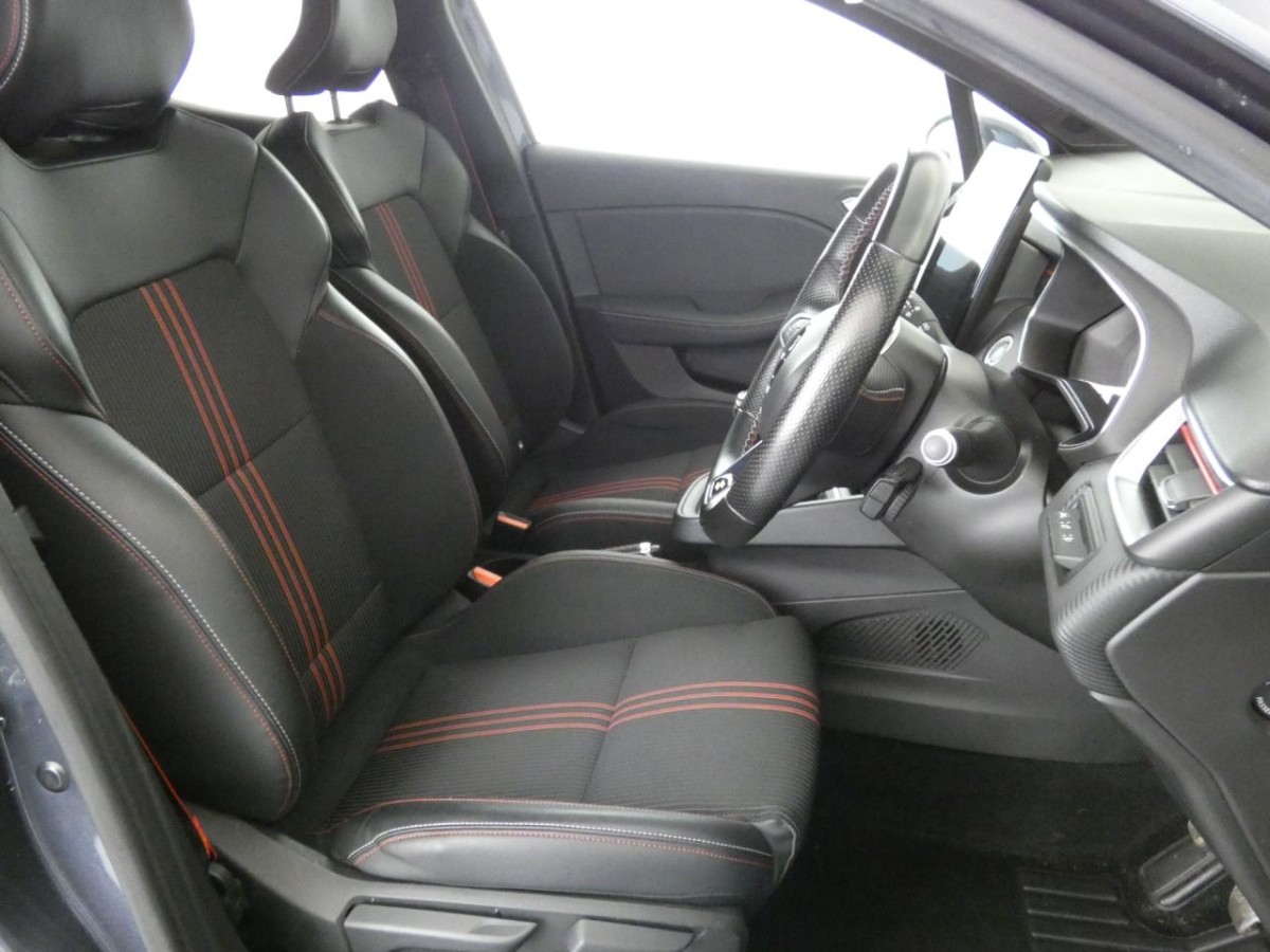 RENAULT CLIO 1.0 RS LINE TCE 5D 100 BHP - 2020 - £11,990