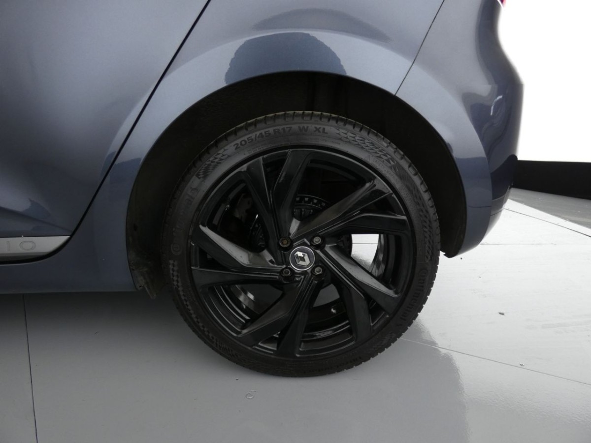 RENAULT CLIO 1.0 RS LINE TCE 5D 100 BHP - 2020 - £11,990