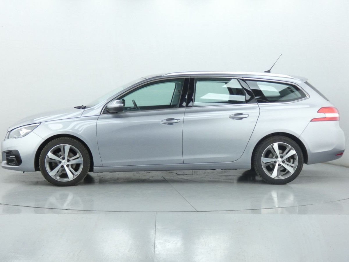 PEUGEOT 308 1.5 BLUE HDI S/S SW ALLURE 5D 129 BHP - 2018 - £8,700