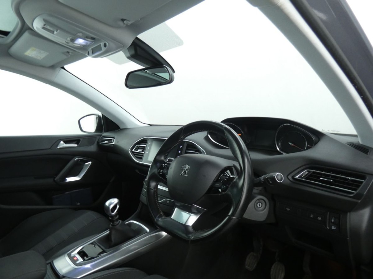 PEUGEOT 308 1.5 BLUE HDI S/S SW ALLURE 5D 129 BHP - 2018 - £8,700