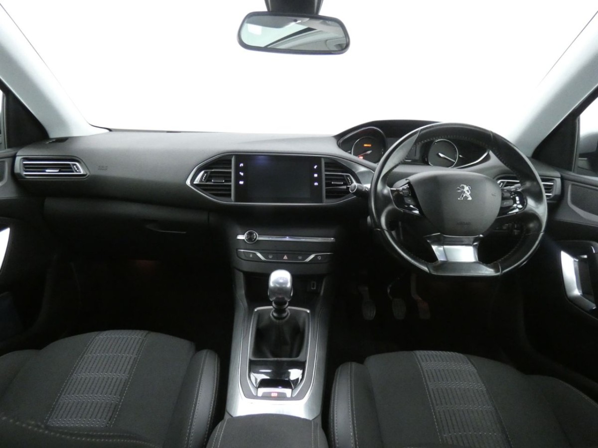 PEUGEOT 308 1.5 BLUE HDI S/S SW ALLURE 5D 129 BHP - 2018 - £8,700