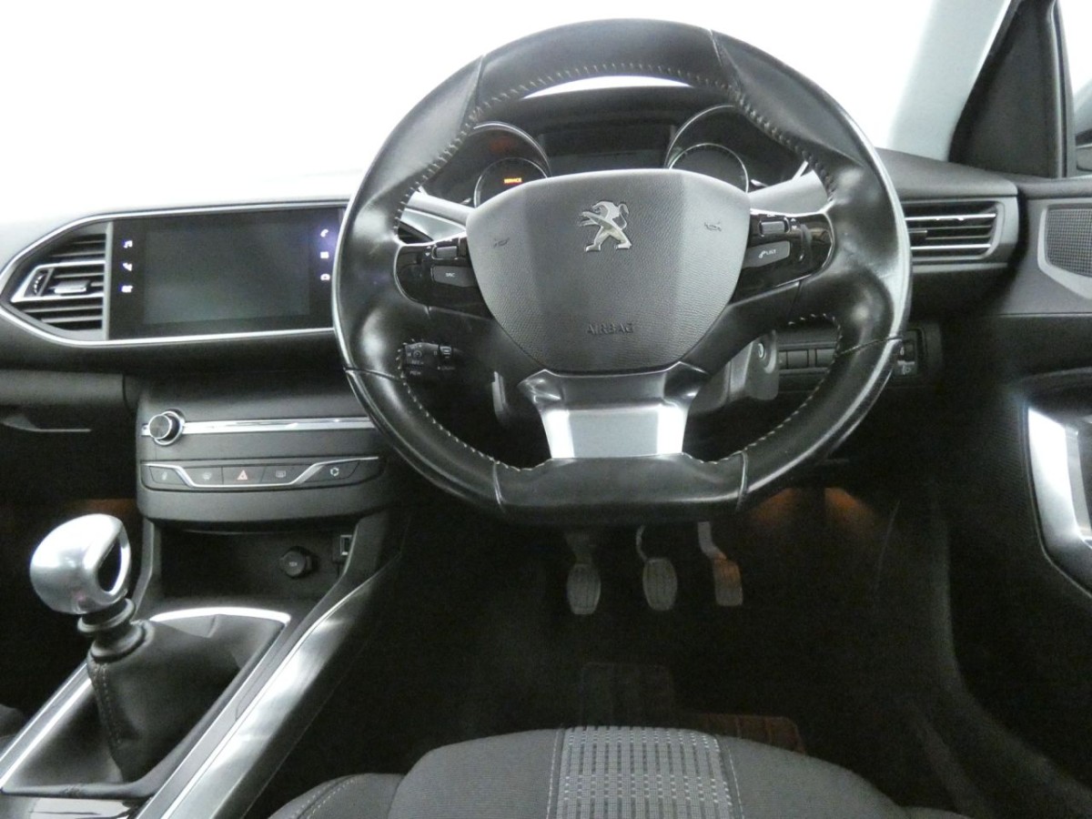 PEUGEOT 308 1.5 BLUE HDI S/S SW ALLURE 5D 129 BHP - 2018 - £8,700