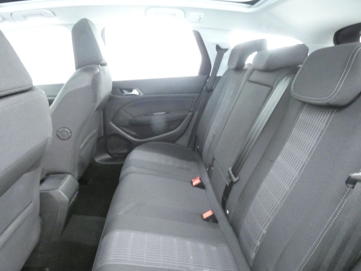 PEUGEOT 308 1.5 BLUE HDI S/S SW ALLURE 5D 129 BHP - 2018 - £8,700