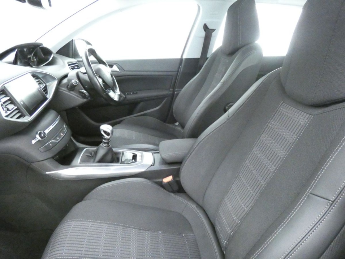 PEUGEOT 308 1.5 BLUE HDI S/S SW ALLURE 5D 129 BHP - 2018 - £8,700