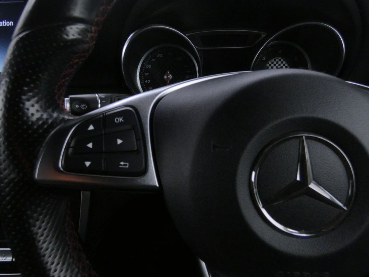 MERCEDES-BENZ A-CLASS 2.1 A 200 D AMG LINE 5D 134 BHP - 2016 - £9,700