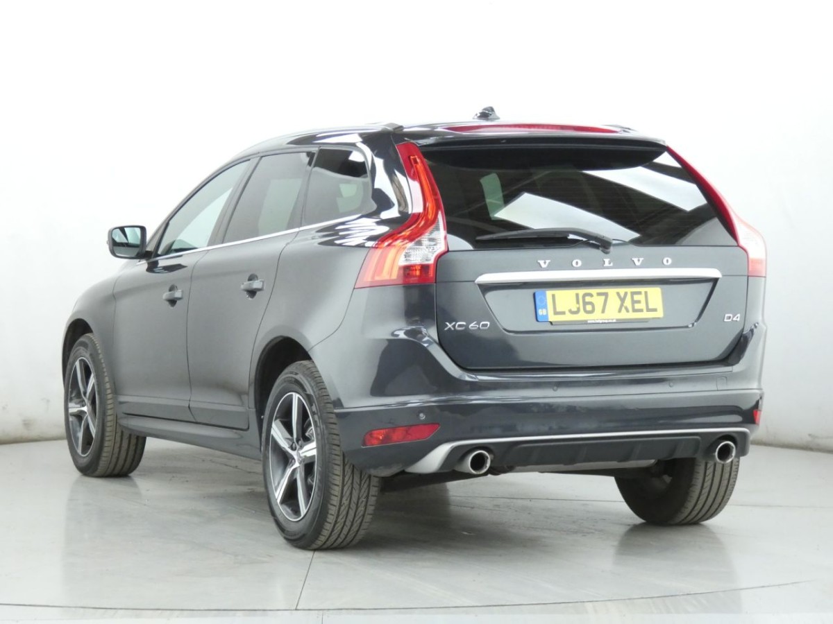 VOLVO XC60 2.0 D4 R-DESIGN LUX NAV 5D 188 BHP - 2017 - £14,990