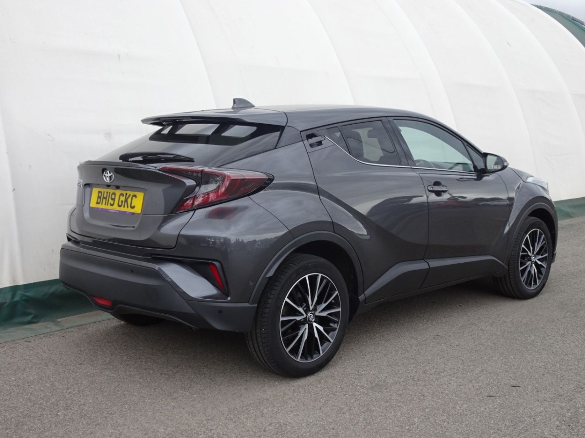 TOYOTA CHR 1.2 EXCEL 5D 114 BHP - 2019 - £15,700