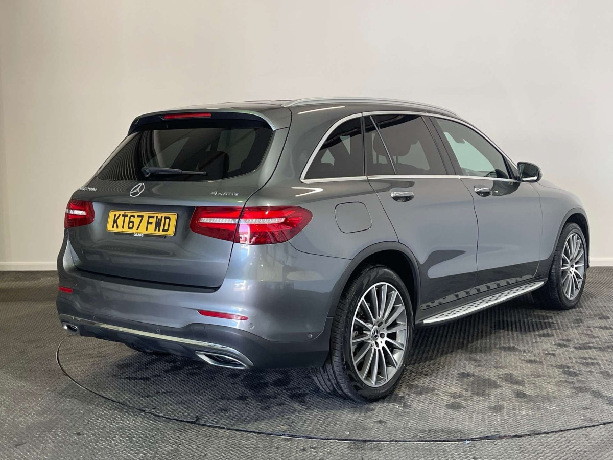 MERCEDES-BENZ GLC 2017 (67) 2.1 GLC250D AMG LINE (PREMIUM) SUV 5DR DIESEL G-TRONIC 4MATIC EURO 6 (S/S) - 2017 - £18,000