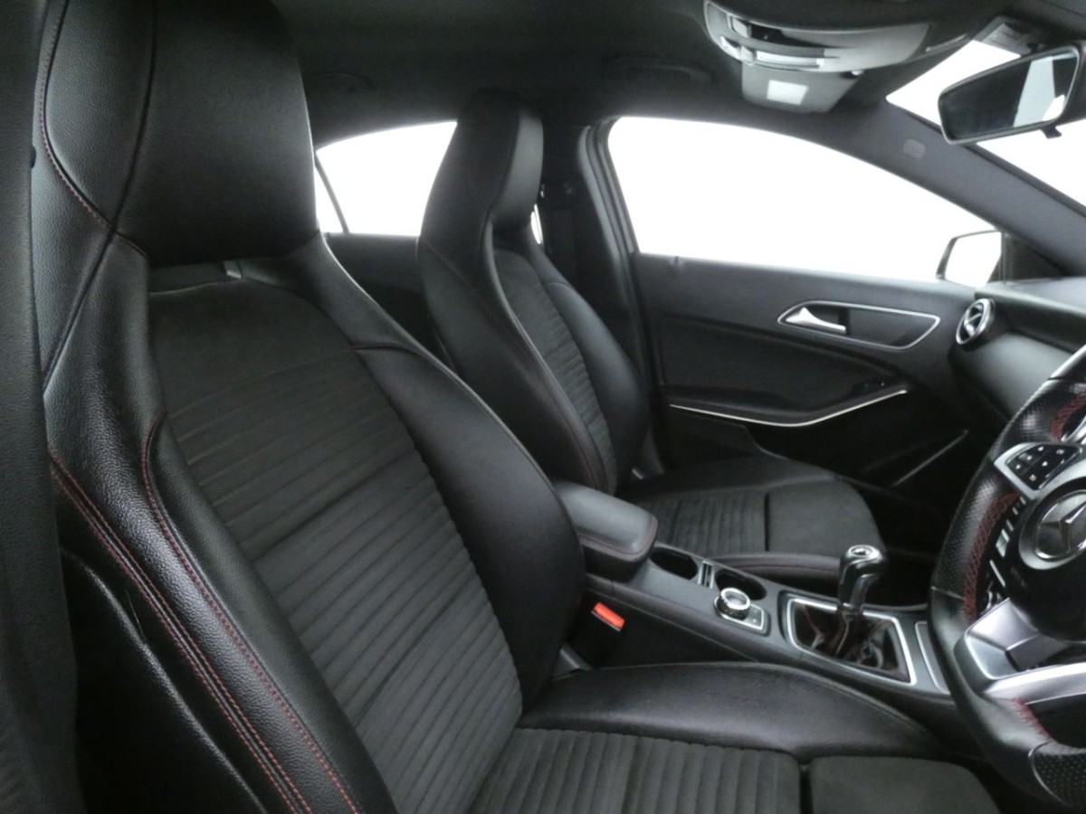 MERCEDES-BENZ A-CLASS 1.6 A 160 AMG LINE 5D 102 BHP - 2018 - £14,990