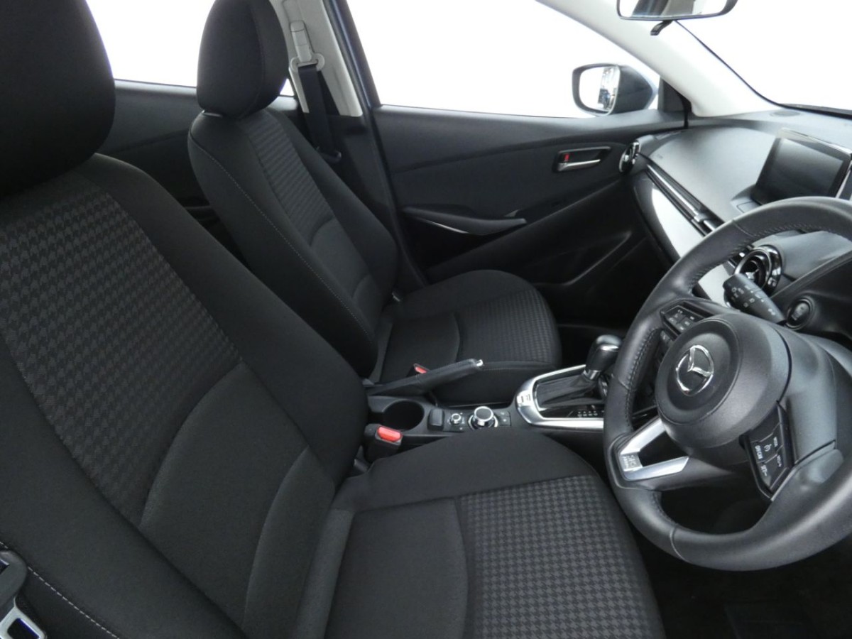 MAZDA 2 1.5 SE-L NAV PLUS 5D 89 BHP - 2019 - £12,990