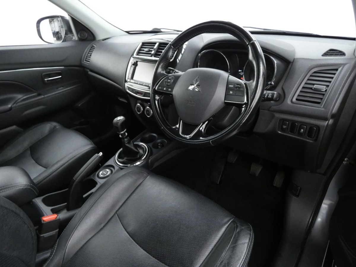 MITSUBISHI ASX 1.6 DI-D ZC-H 5D 112 BHP HATCHBACK - 2015 - £6,990