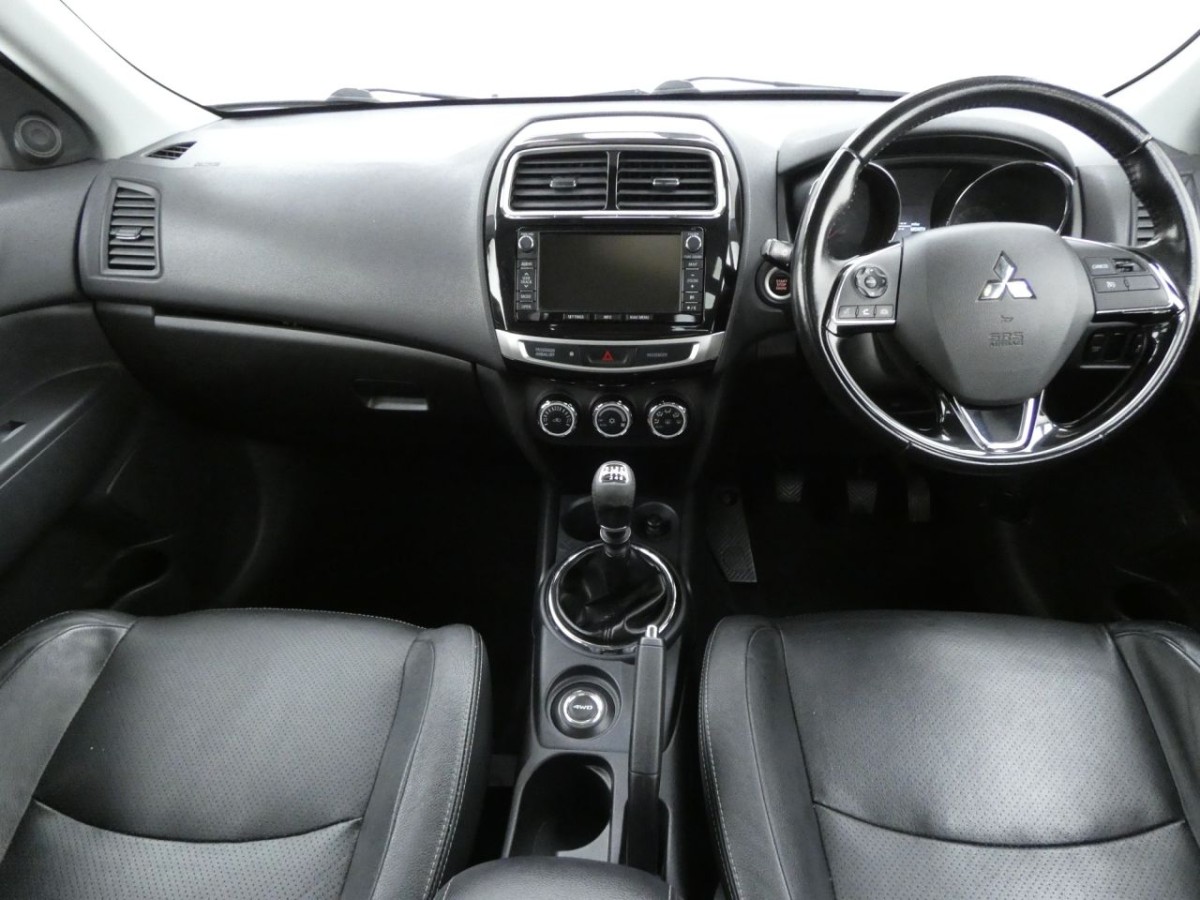 MITSUBISHI ASX 1.6 DI-D ZC-H 5D 112 BHP HATCHBACK - 2015 - £6,990