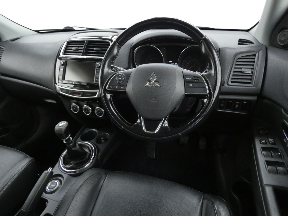 MITSUBISHI ASX 1.6 DI-D ZC-H 5D 112 BHP HATCHBACK - 2015 - £6,990
