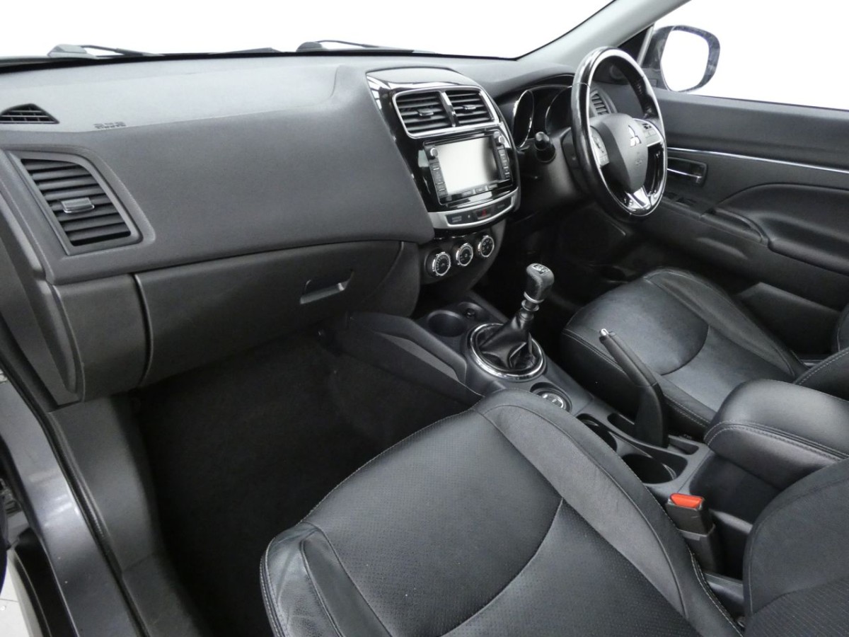 MITSUBISHI ASX 1.6 DI-D ZC-H 5D 112 BHP HATCHBACK - 2015 - £6,990