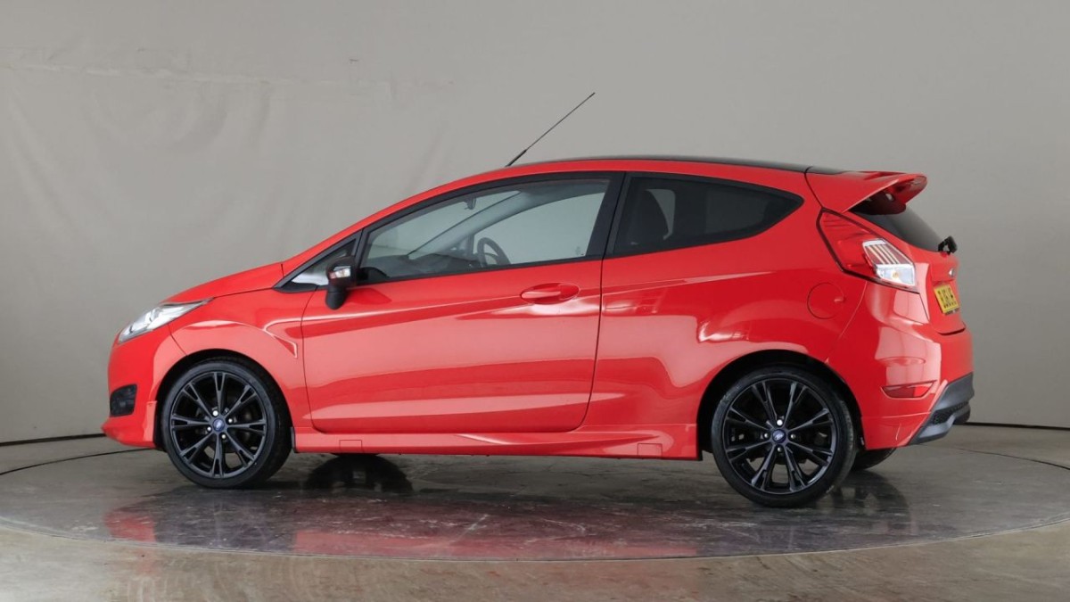 FORD FIESTA 1.0 ZETEC S RED EDITION 3D 139 BHP - 2016 - £6,990