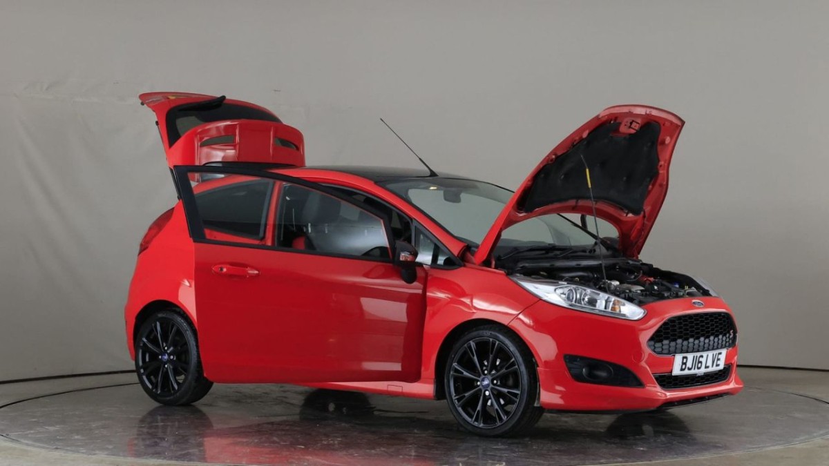 FORD FIESTA 1.0 ZETEC S RED EDITION 3D 139 BHP - 2016 - £6,990