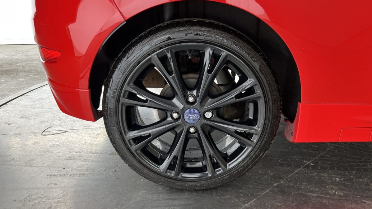 FORD FIESTA 1.0 ZETEC S RED EDITION 3D 139 BHP - 2016 - £6,990