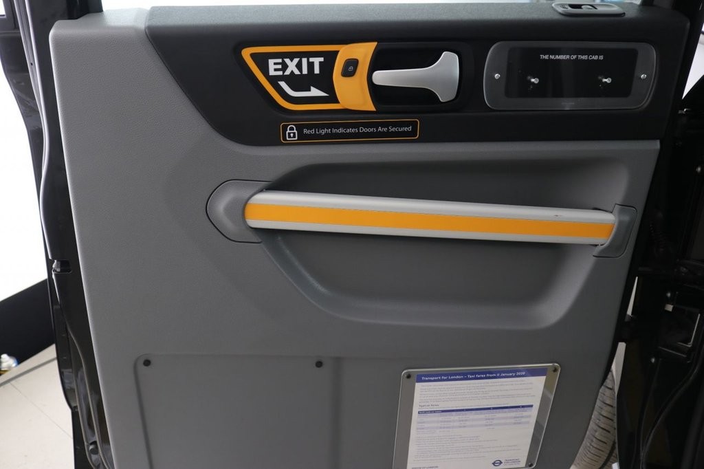 LEVC TX 1.5 VISTA 4D 148 BHP - 2020 - £47,990