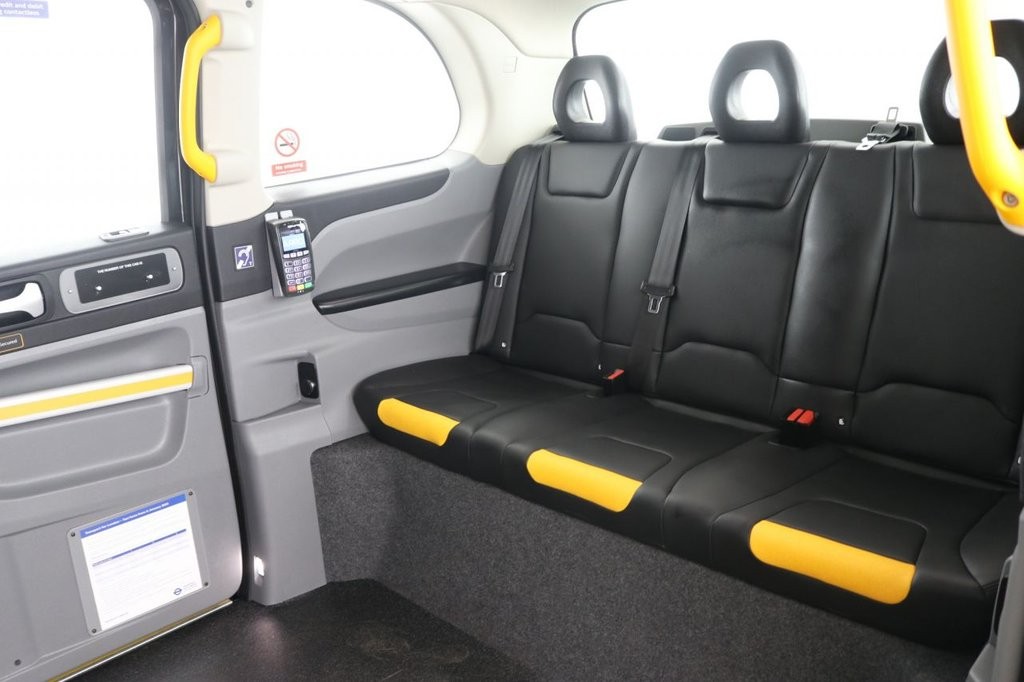 LEVC TX 1.5 VISTA 4D 148 BHP - 2020 - £47,990