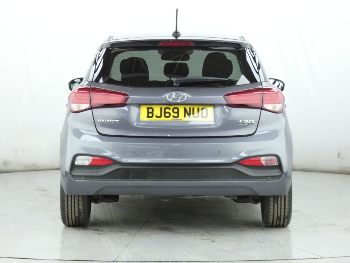 HYUNDAI I20 1.2 MPI PLAY 5D 83 BHP - 2019 - £10,990