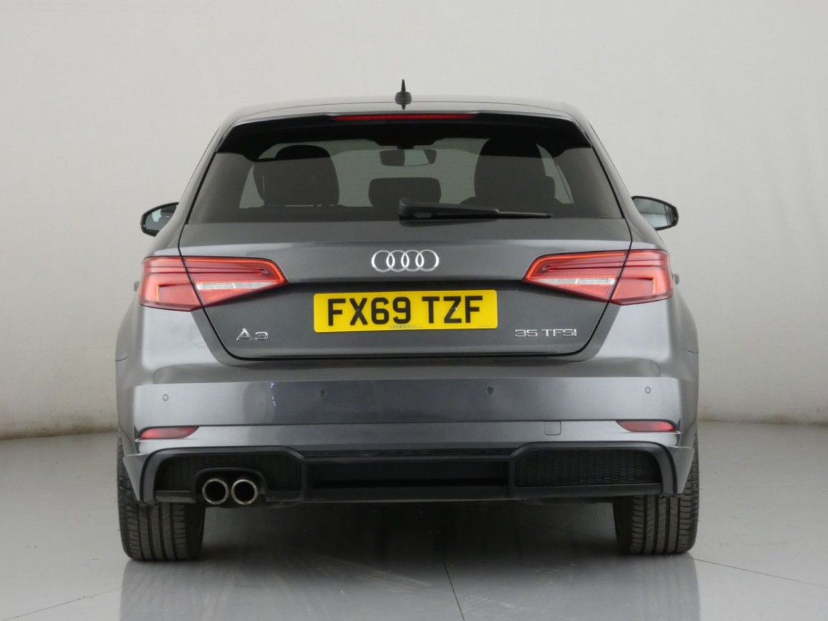 AUDI A3 1.5 SPORTBACK TFSI S LINE BLACK EDITION 5D 148 BHP - 2019 - £12,700