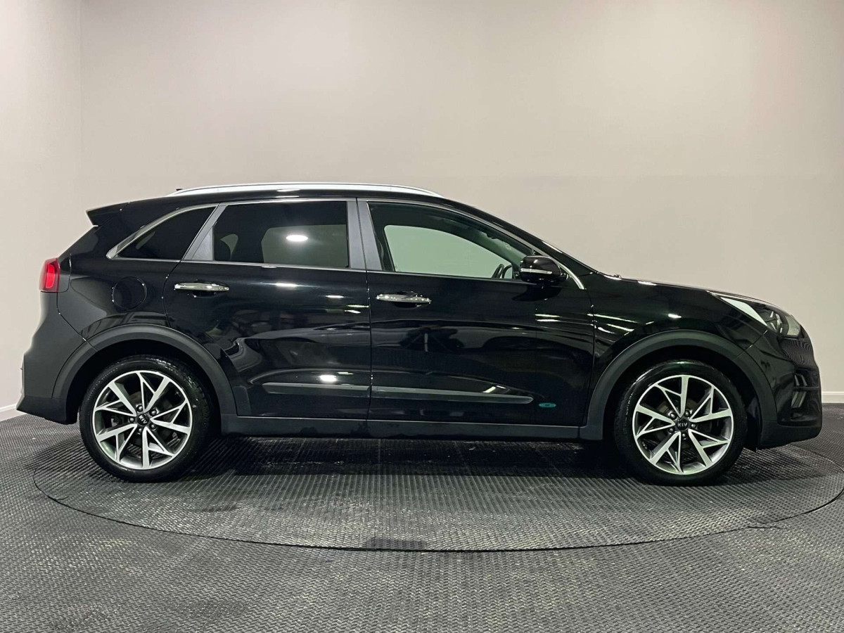 KIA NIRO 2021 (70) 1.6 GDI 3 SUV 5DR PETROL HYBRID DCT EURO 6 (S/S) (139 BHP) - 2021 - £12,650