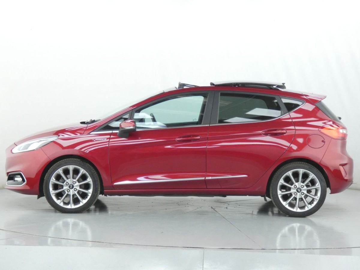 FORD FIESTA 1.0 VIGNALE 5D 124 BHP - 2019 - £12,990