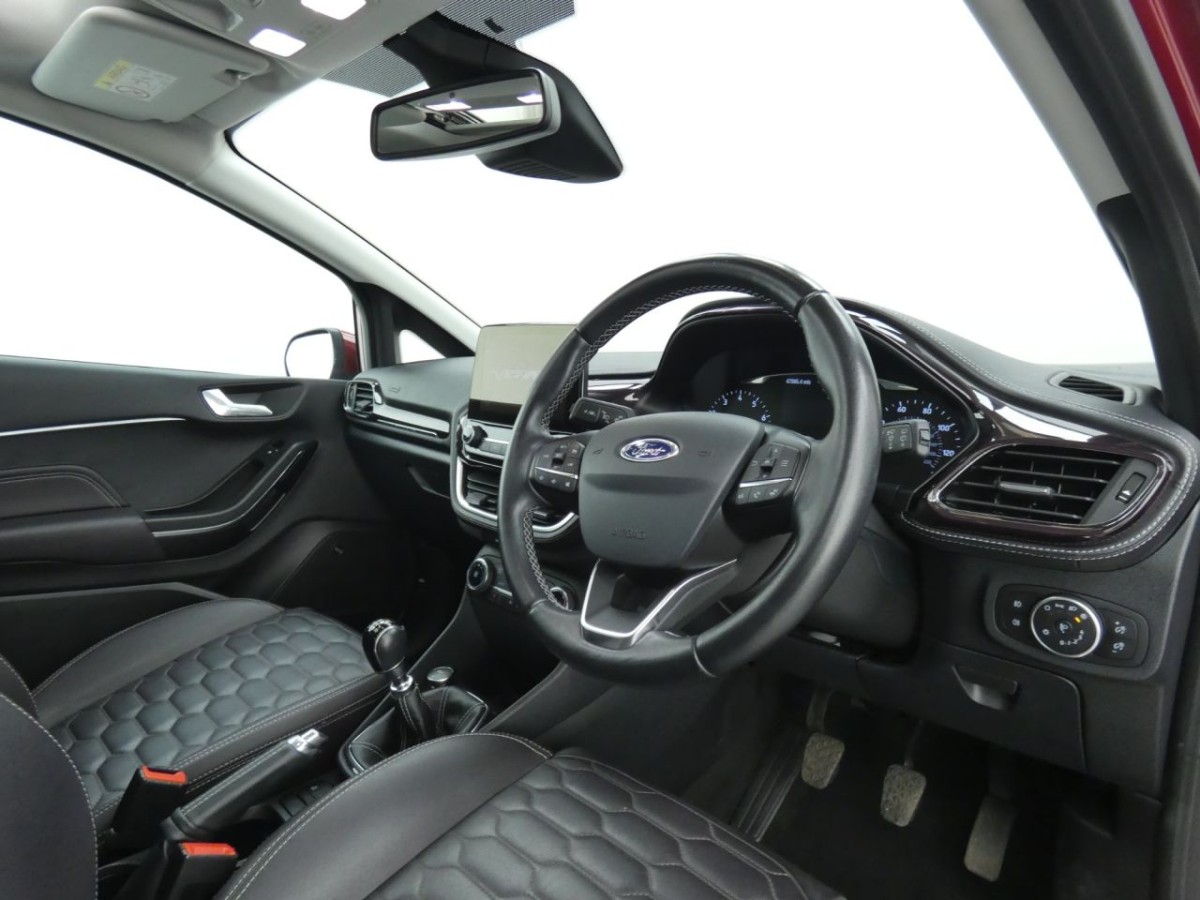 FORD FIESTA 1.0 VIGNALE 5D 124 BHP - 2019 - £12,990
