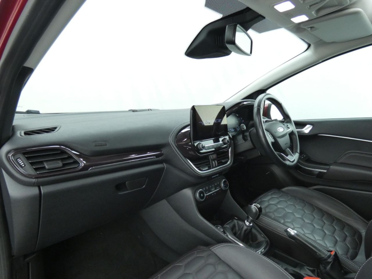 FORD FIESTA 1.0 VIGNALE 5D 124 BHP - 2019 - £12,990