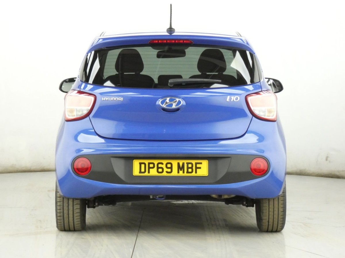 HYUNDAI I10 1.0 PLAY 5D 65 BHP - 2019 - £8,990