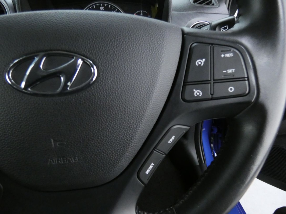 HYUNDAI I10 1.0 PLAY 5D 65 BHP - 2019 - £8,990