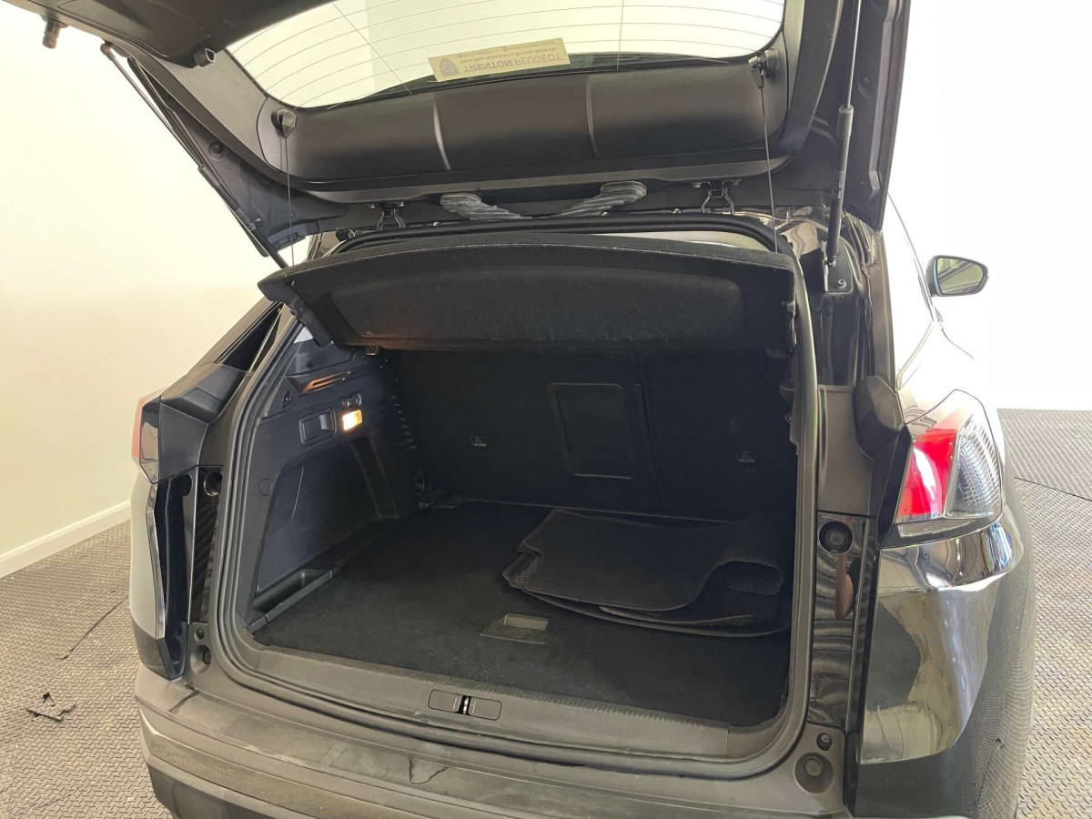 PEUGEOT 3008 2018 (67) 1.6 BLUEHDI ACTIVE SUV 5DR DIESEL EAT EURO 6 (S/S) (120 PS) - 2018 - £11,000