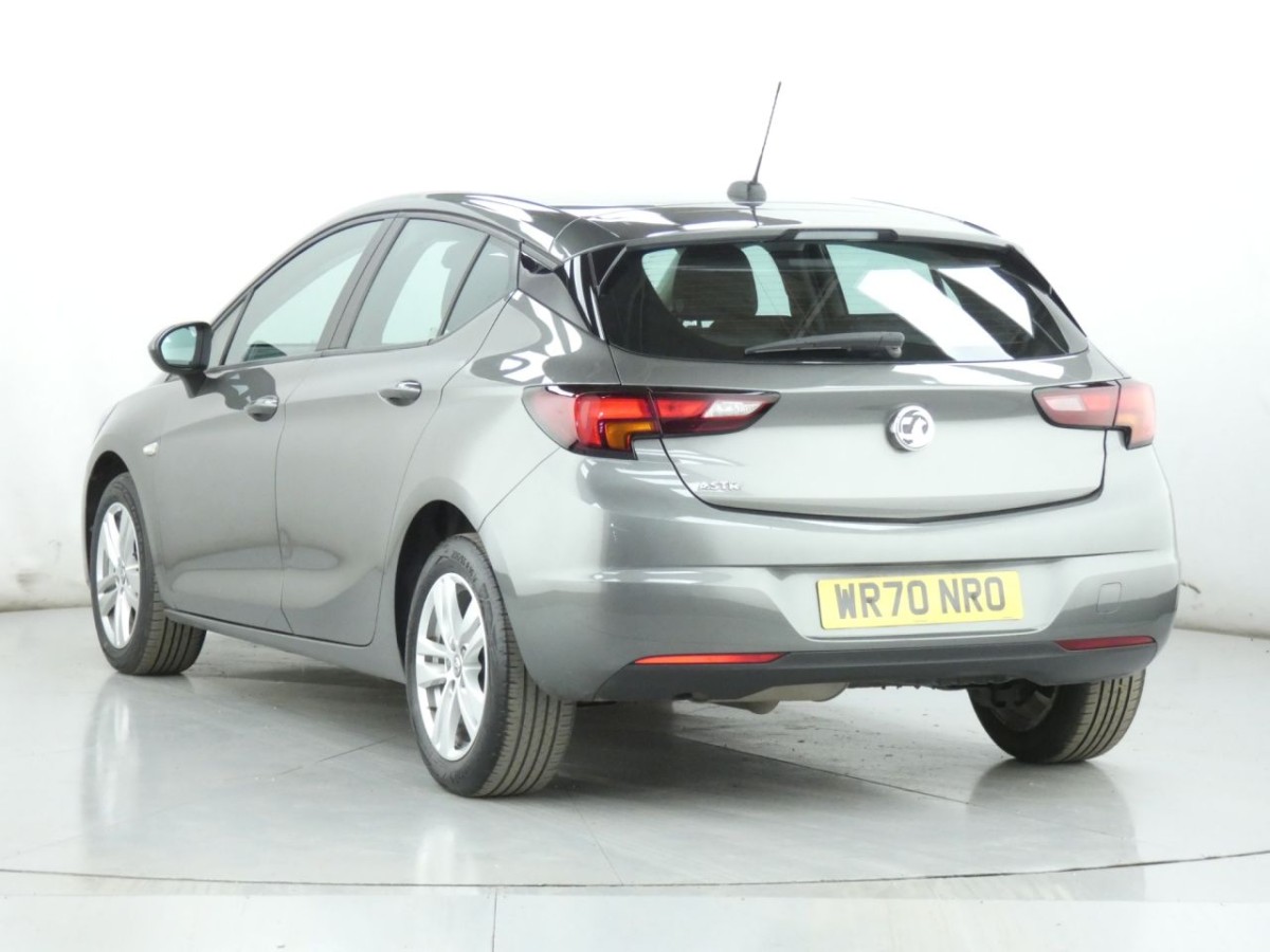 VAUXHALL ASTRA 1.5 BUSINESS EDITION NAV 5D 104 BHP - 2020 - £9,700
