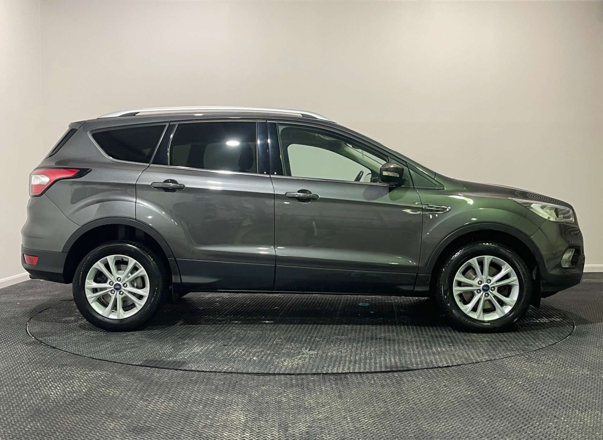 FORD KUGA 2017 (67) 2.0 TDCI TITANIUM SUV 5DR DIESEL MANUAL EURO 6 (S/S) (150 PS) - 2017 - £10,000