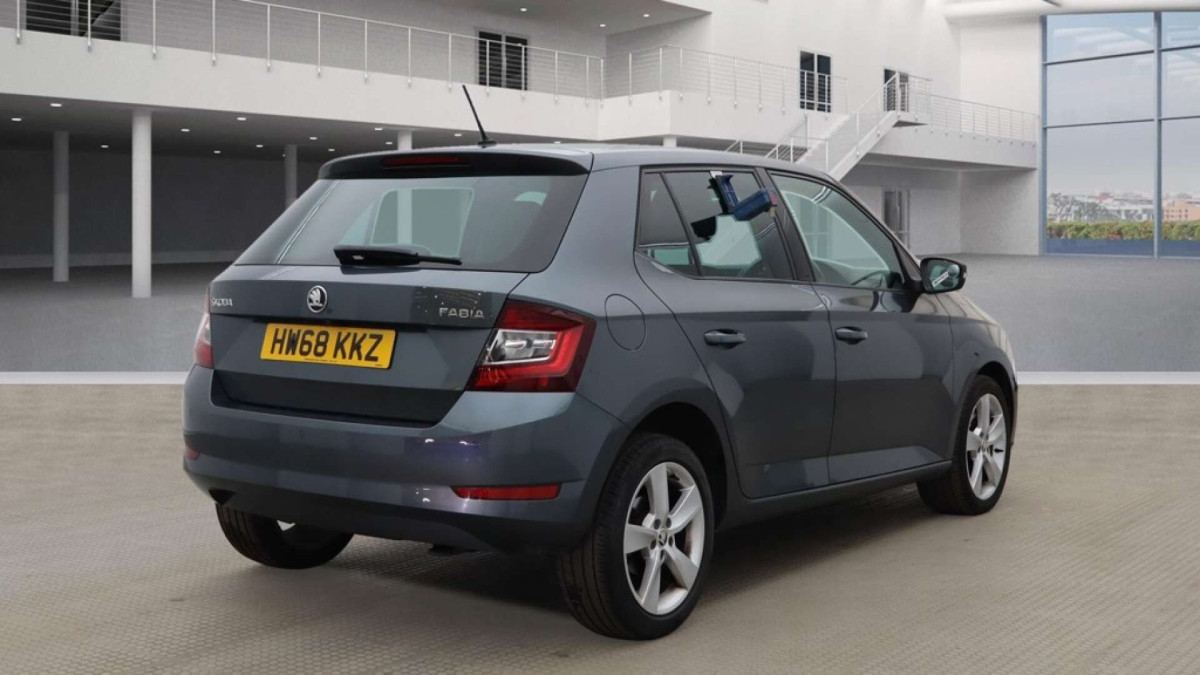 SKODA FABIA 2018 (68) 1.0 TSI SE L HATCHBACK 5DR PETROL DSG EURO 6 (S/S) (110 PS) - 2018 - £8,250