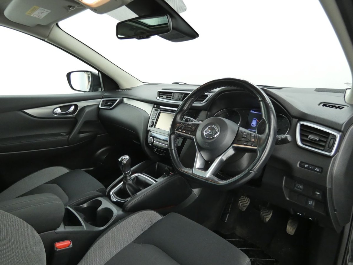 NISSAN QASHQAI 1.5 N-CONNECTA DCI 5D 108 BHP - 2017 - £13,790